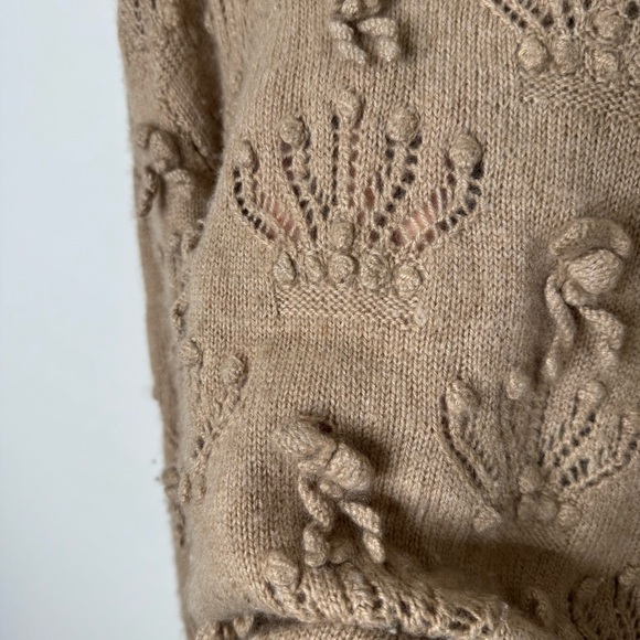 Alan Blizerian Tan 100% Cashmere Open Textured‎ Seashell Neck Sweater - Picture 12 of 16